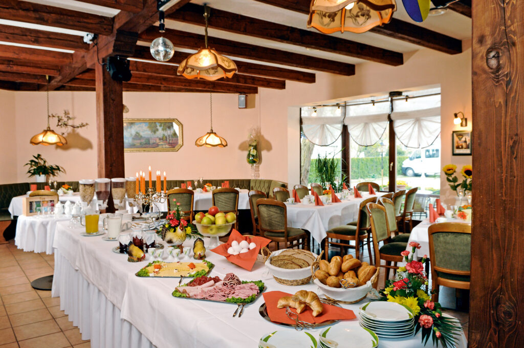 Restaurant mit sächsische Speisen im Hotel Heidehof in Königswartha in der Oberlausitz